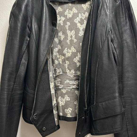Andrew Marc Black Leather Jacket, Size Medium - Picture 4 of 7